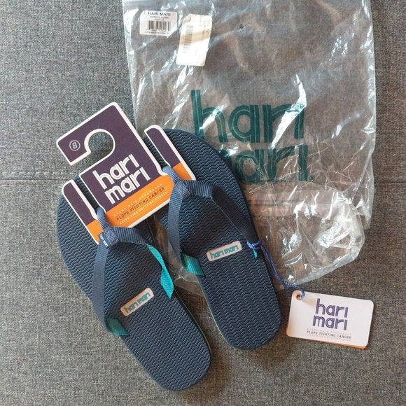 NWT Hari Mari Women's Slippers/ Dunes Navy - Picture 2 of 14
